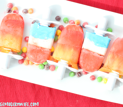 I'm in love with these Sweet and Sour Skittles Creamsicles. They're so delicious and so easy that kids can make them. Yum! #Buy2Get2 #ad