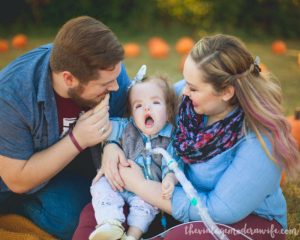 Love this sweet pumpkin patch photo shoot with The Vintage Modern Wife!