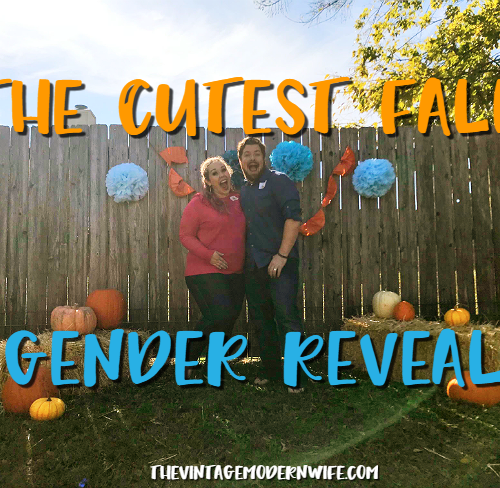Looking for the cutest fall gender reveal? This pumpkin gender reveal by The Vintage Modern Wife can't be beat! So many cute ideas!