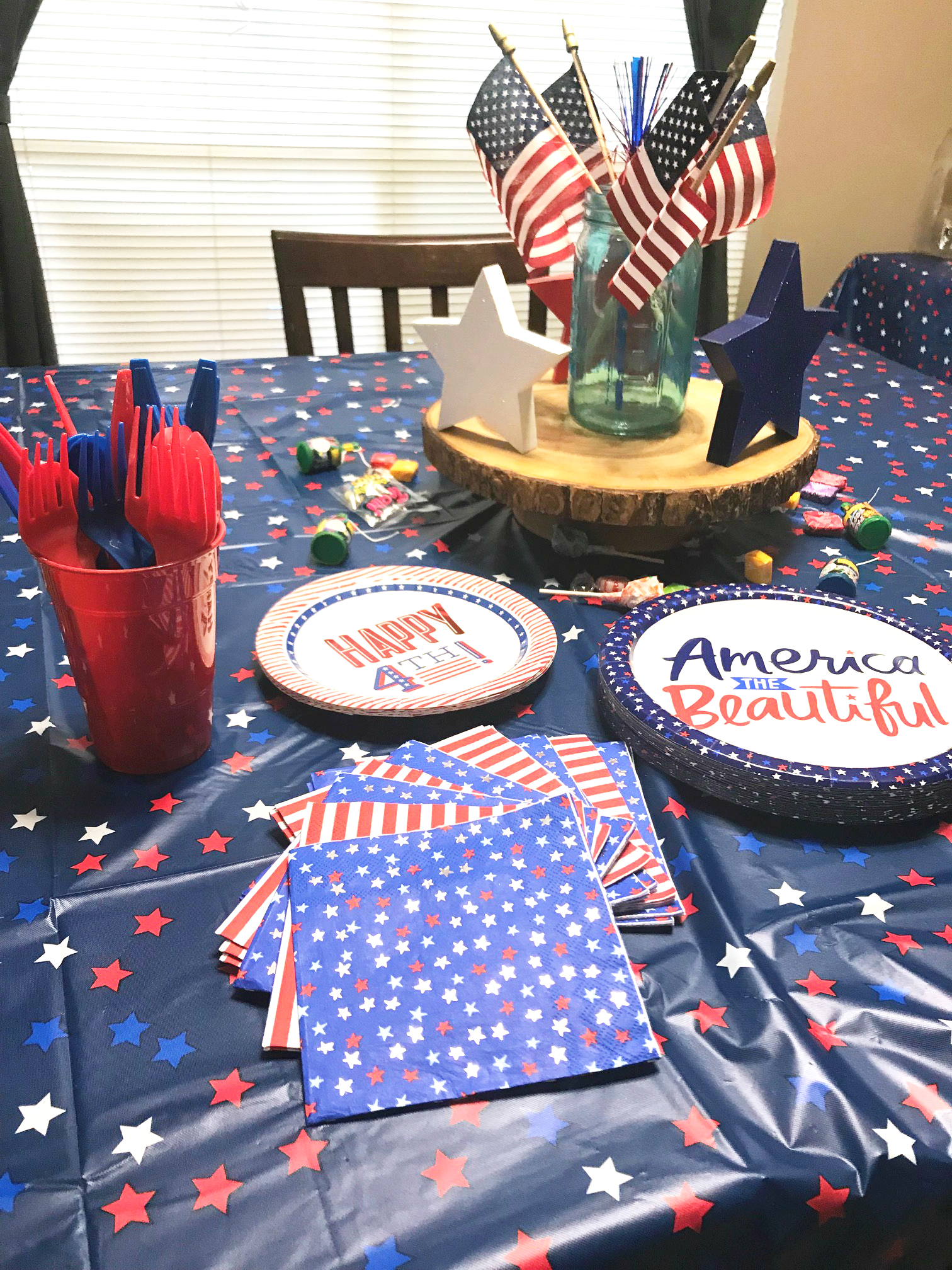 Check out how The Vintage Modern Wife and her family had an all-American 4th of July with Toyota!