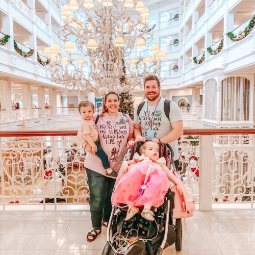 Heading to Disney World? Visit to see why dinner at 1900 Park Fare is a must on your Disney vacation!