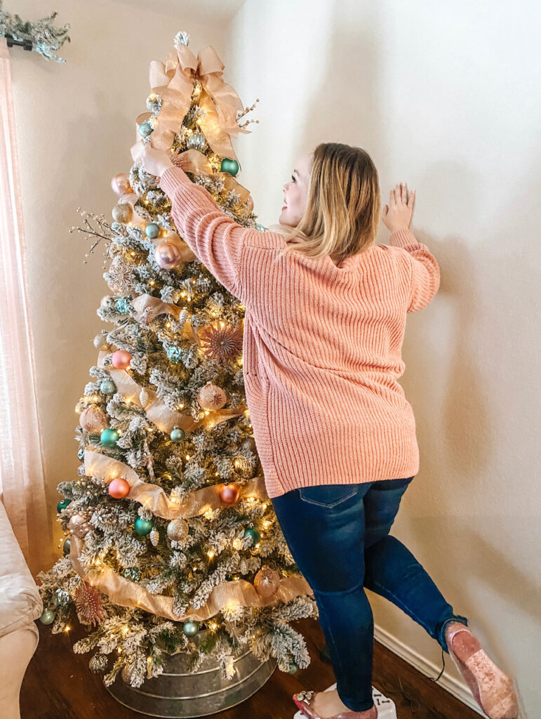 Looking for the best fake Christmas tree? You can't go wrong with trees from King of Christmas and here's why!
