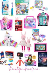 Looking for stocking stuffers and Christmas gifts for girls? This gift guide is chock full of ideas that have all been tried and tested!