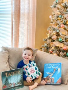 On the hunt for fun holiday books for kids? These top books are perfect holiday gifts or stocking stuffers!