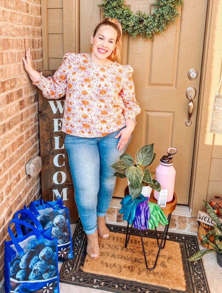 ad: You deserve to treat yourself. Moms always put themselves last. Want to splurge but keep a budget? Check out these fun springtime splurges with Walmart+ for $25 or less! Plus, get a FREE 15 day Walmart+ membership too!
