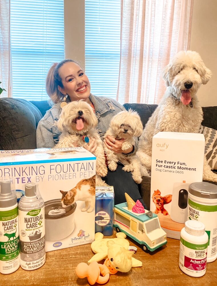 Searching for new pet products for dogs? These must-haves are perfect for dog owners that want the best of the best for their pup!