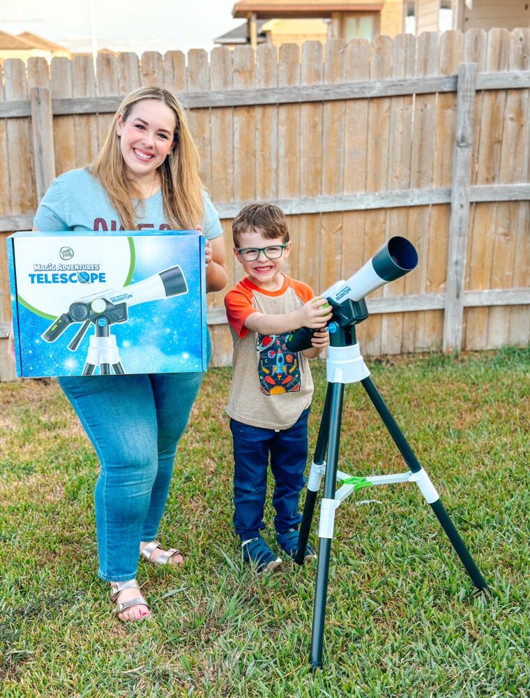Looking to teach your child about star gazing? We love the LeapFrog Magic Adventures Telescope!